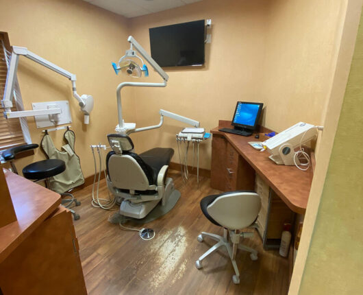 Stony Brook Dental Group office image 5